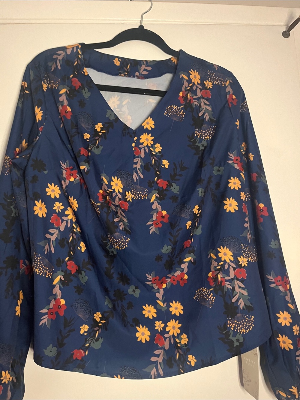 Blue Floral V-Neck Long-Sleeve Blouse